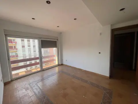 Piso en calle Alcalde Parrondo